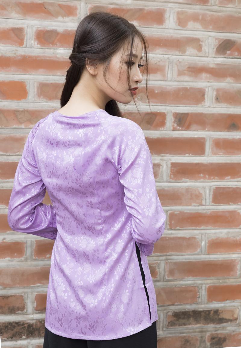  Áo bà ba màu light violet 