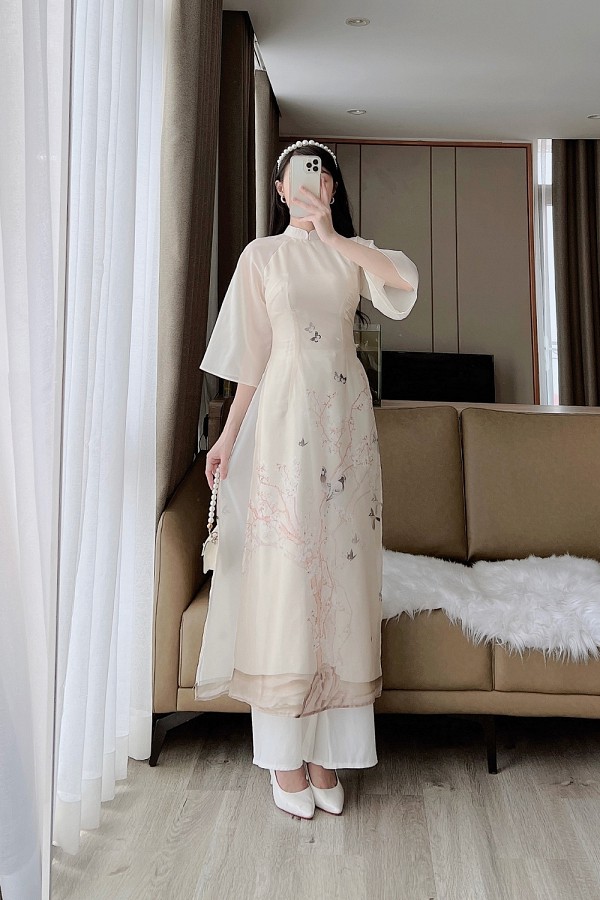  Áo dài Liễu Mai kem 