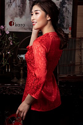  Áo bà ba màu đỏ 